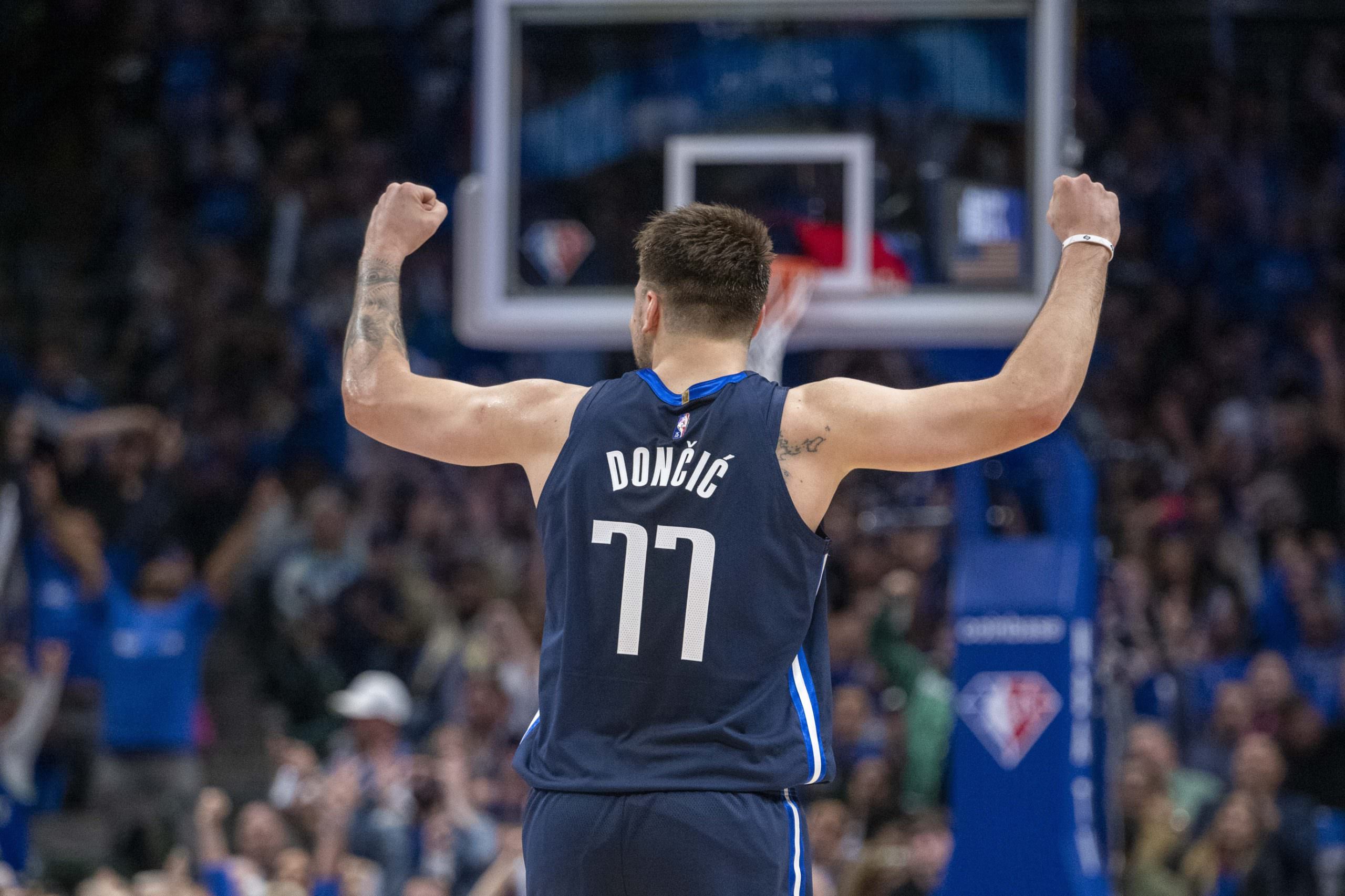 The Dallas Mavericks will close out the Utah Jazz tonight in Game 6